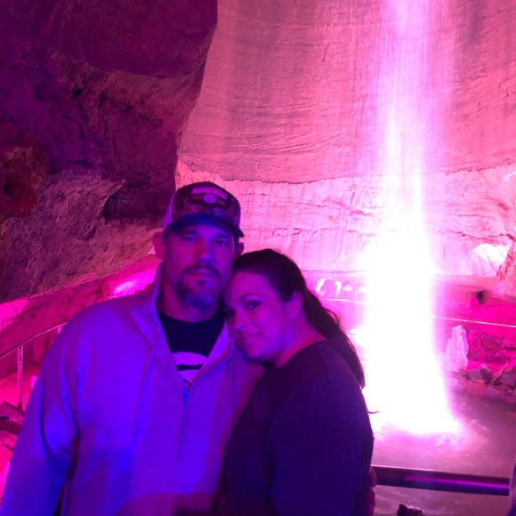 Meet your Posher, Jessica - Picture 2 of 4